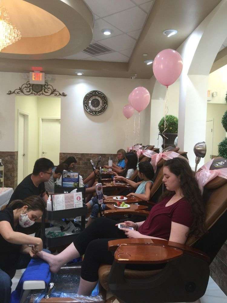 Tender Touch Pedi-Spa & Nails | 3530 Rayford Rd #260, Spring, TX 77386, USA | Phone: (832) 458-0107