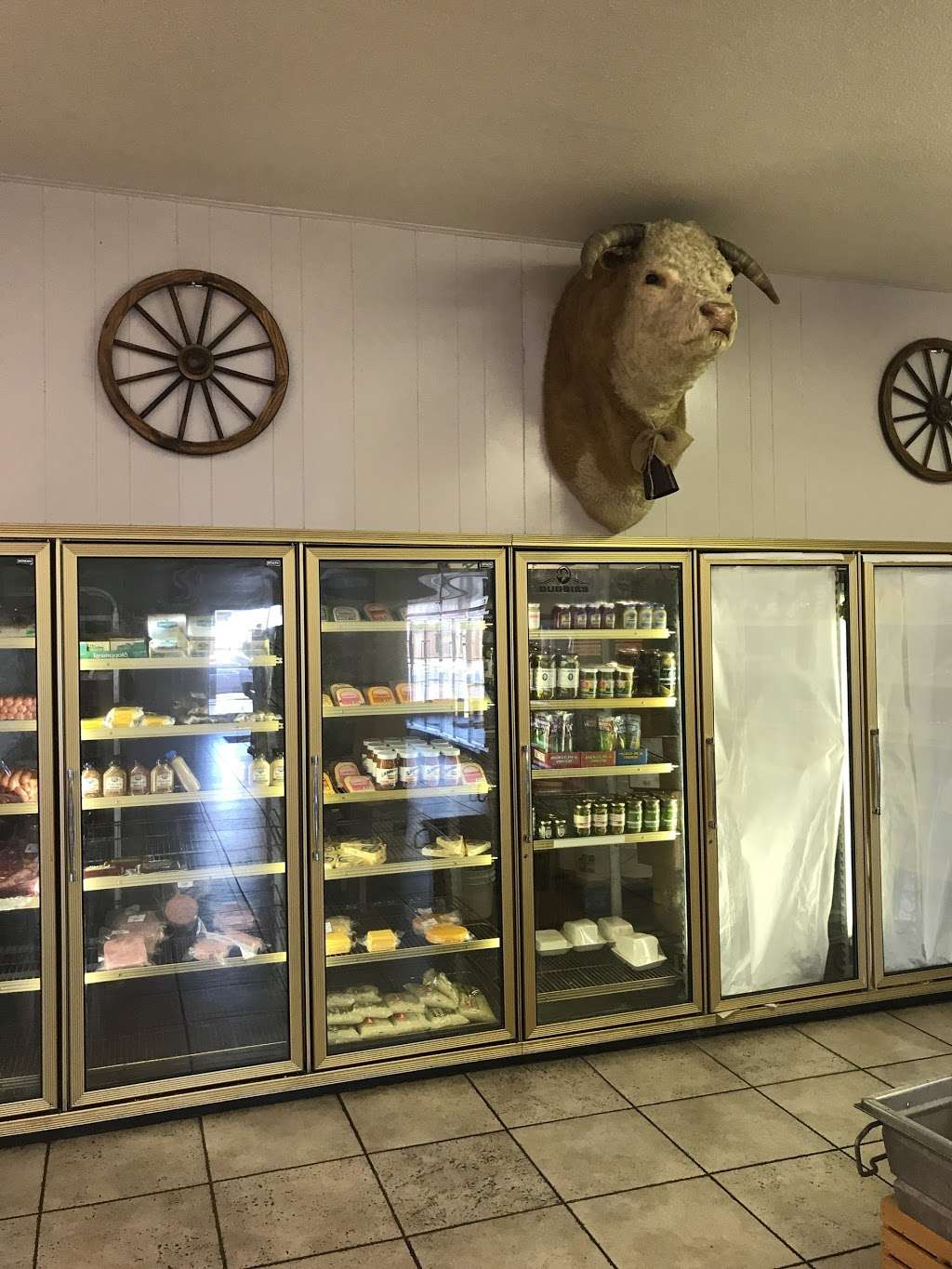 Larrys Great Western Meats | 420 S Valley View Blvd, Las Vegas, NV 89107 | Phone: (702) 877-3182