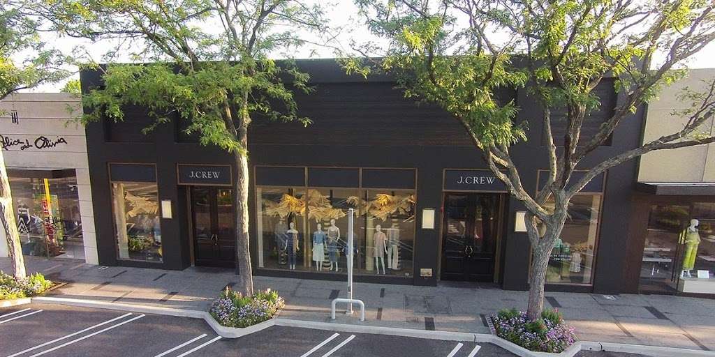 J.Crew | 2052 Northern Blvd, Manhasset, NY 11030 | Phone: (516) 365-0716