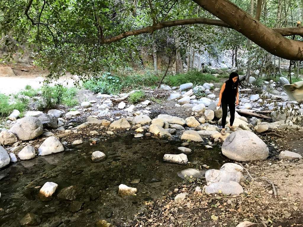 Eaton canyon falls trail | Eaton Canyon Falls Trail, Altadena, CA 91001