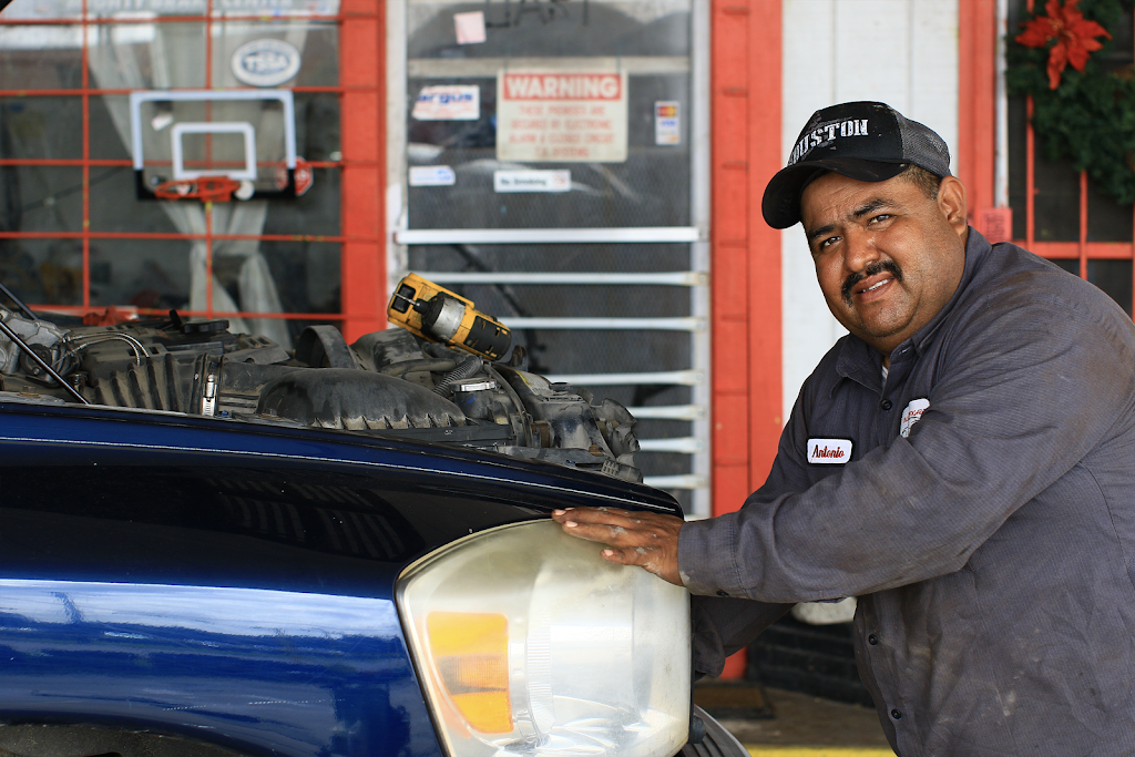 ROLY Auto Repair | 3818 Leopard St, Corpus Christi, TX 78408, USA | Phone: (361) 933-6537