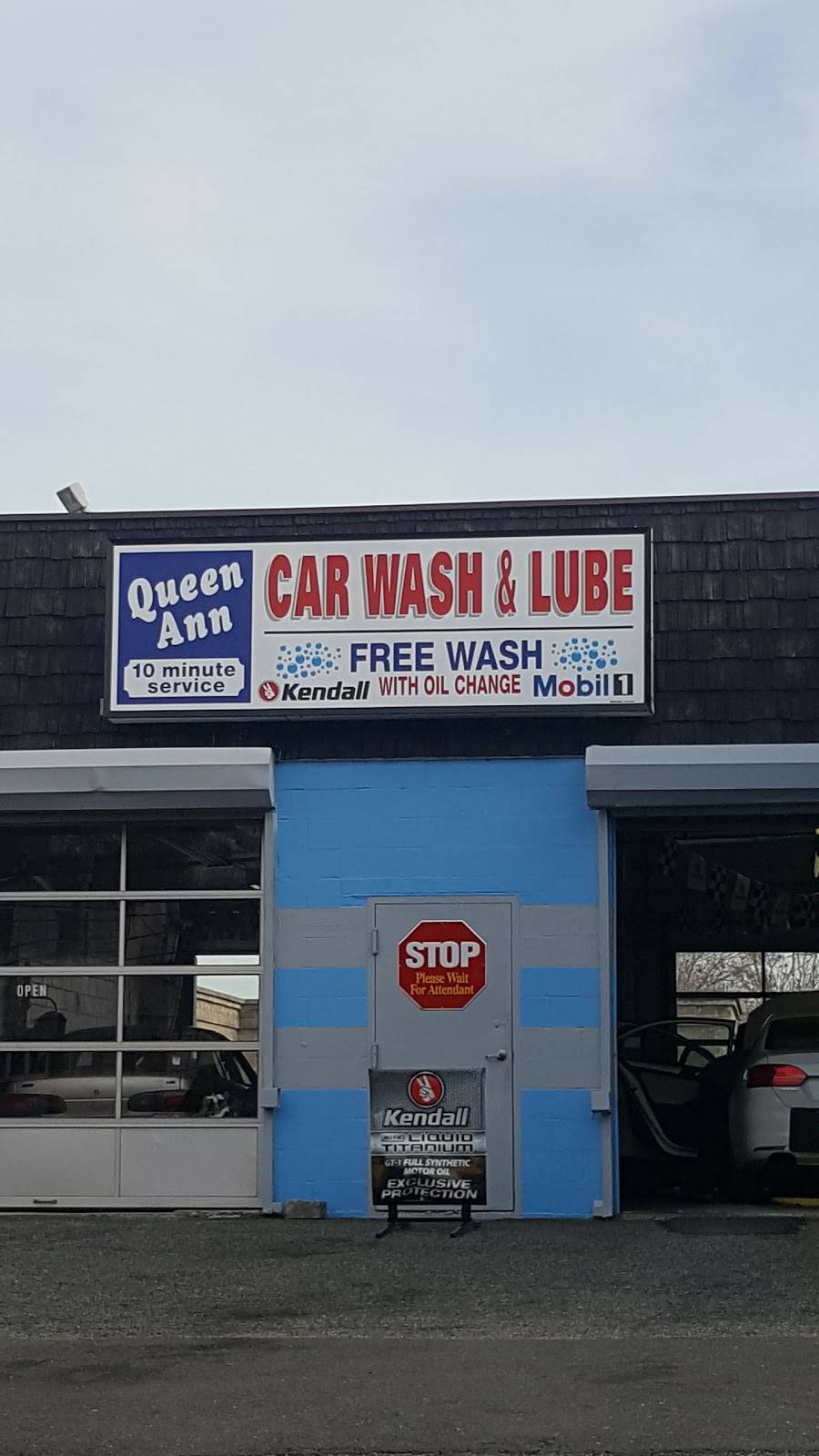 Queen Ann Car Wash III | 1025 Bay St, Staten Island, NY 10305, USA | Phone: (718) 816-4577