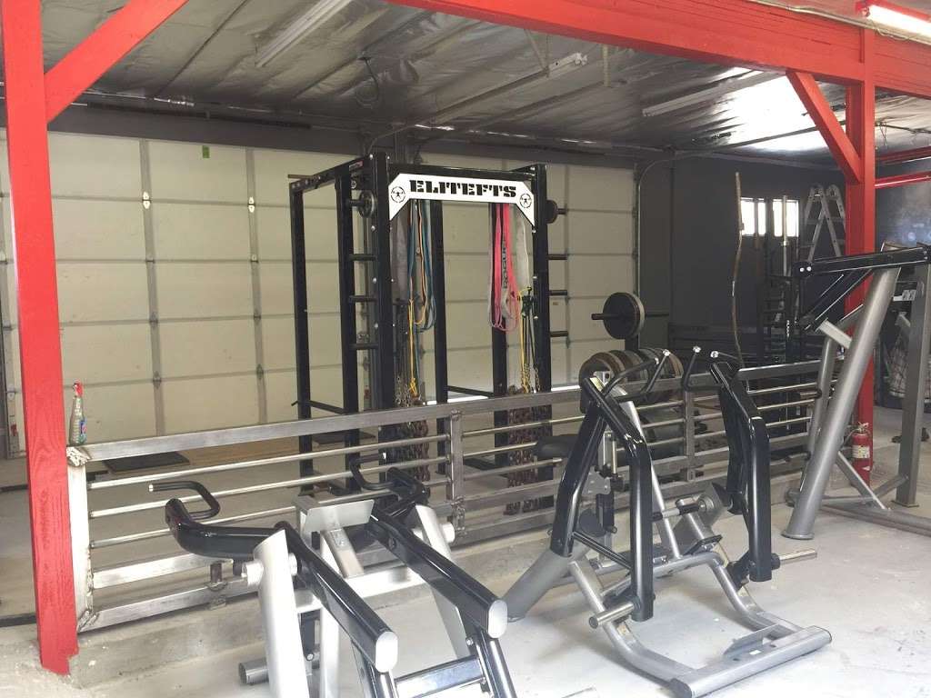 Lock It Out Barbell | 45431 23rd St W, Lancaster, CA 93536 | Phone: (661) 206-7770