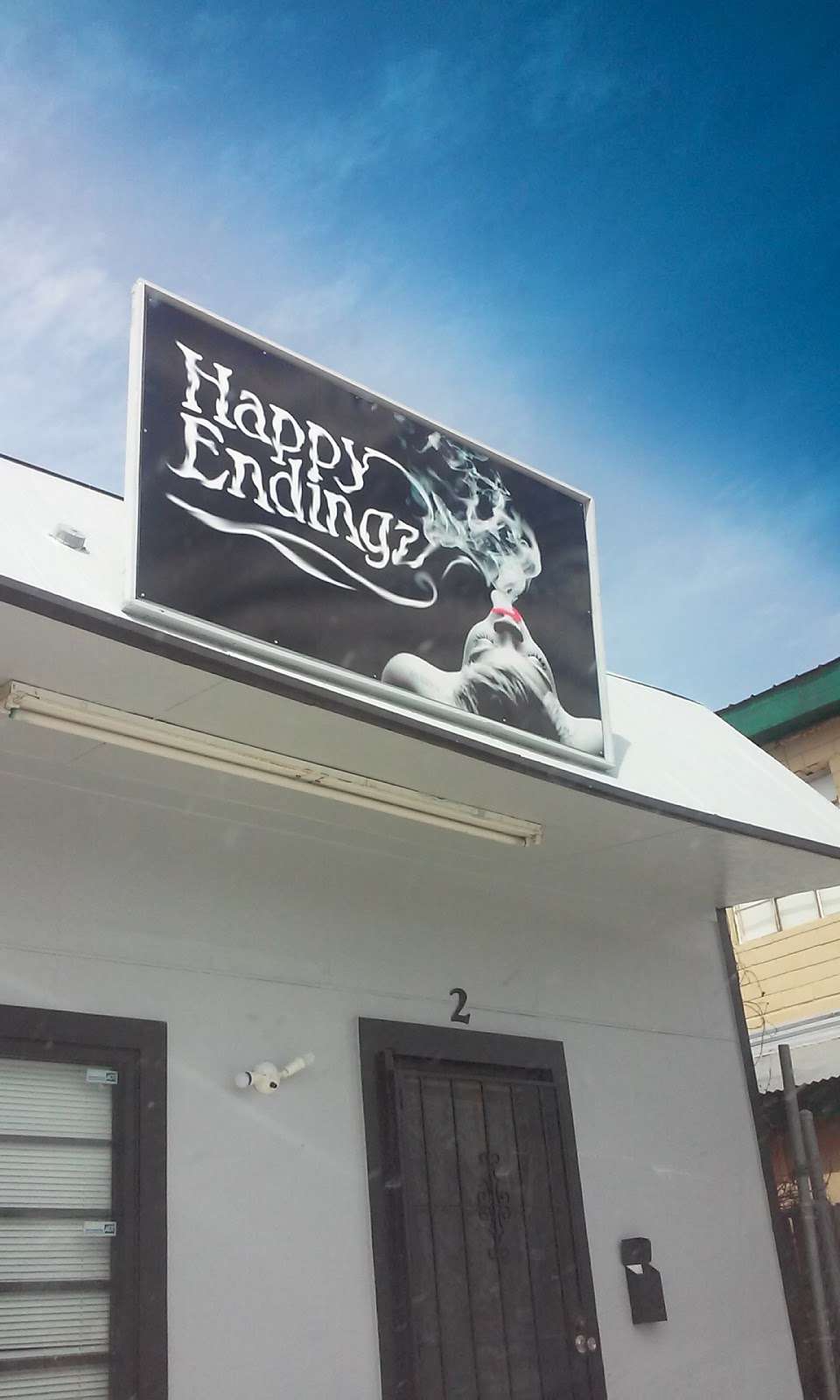 Happy Endingz Smoke Shop | 735 N General McMullen Dr, San Antonio, TX 78228, USA | Phone: (210) 719-9548