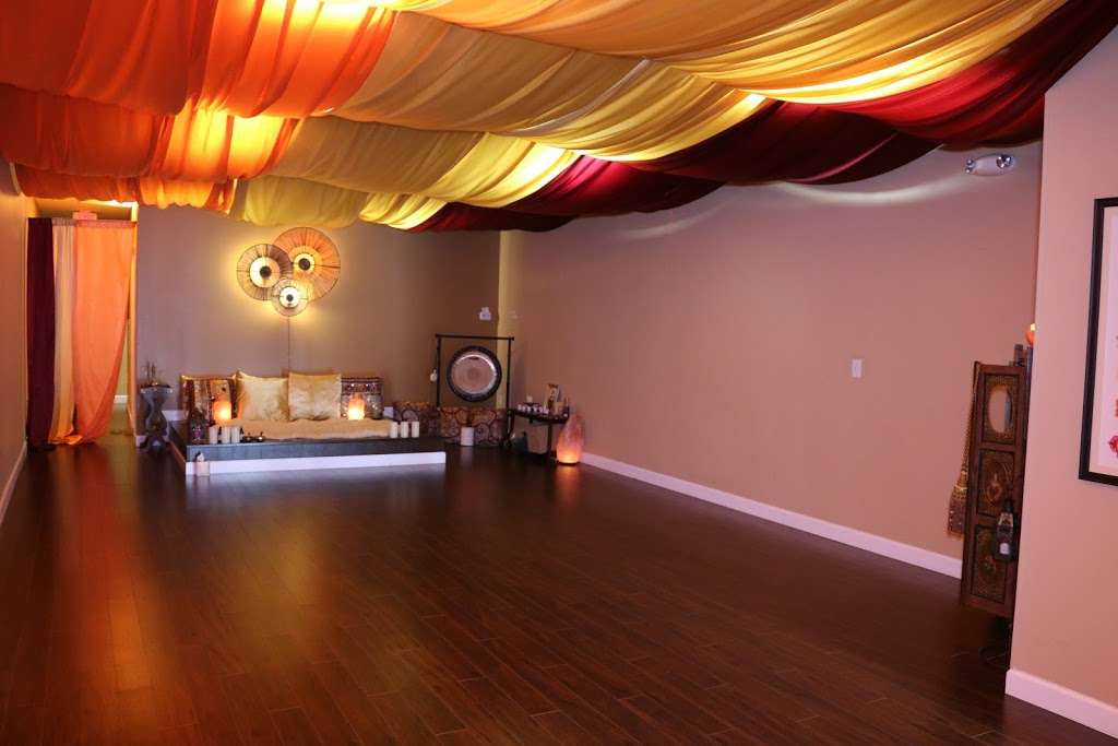 Golden Path Yoga | 33071, 2244 N University Dr, Coral Springs, FL 33065 | Phone: (954) 906-8596