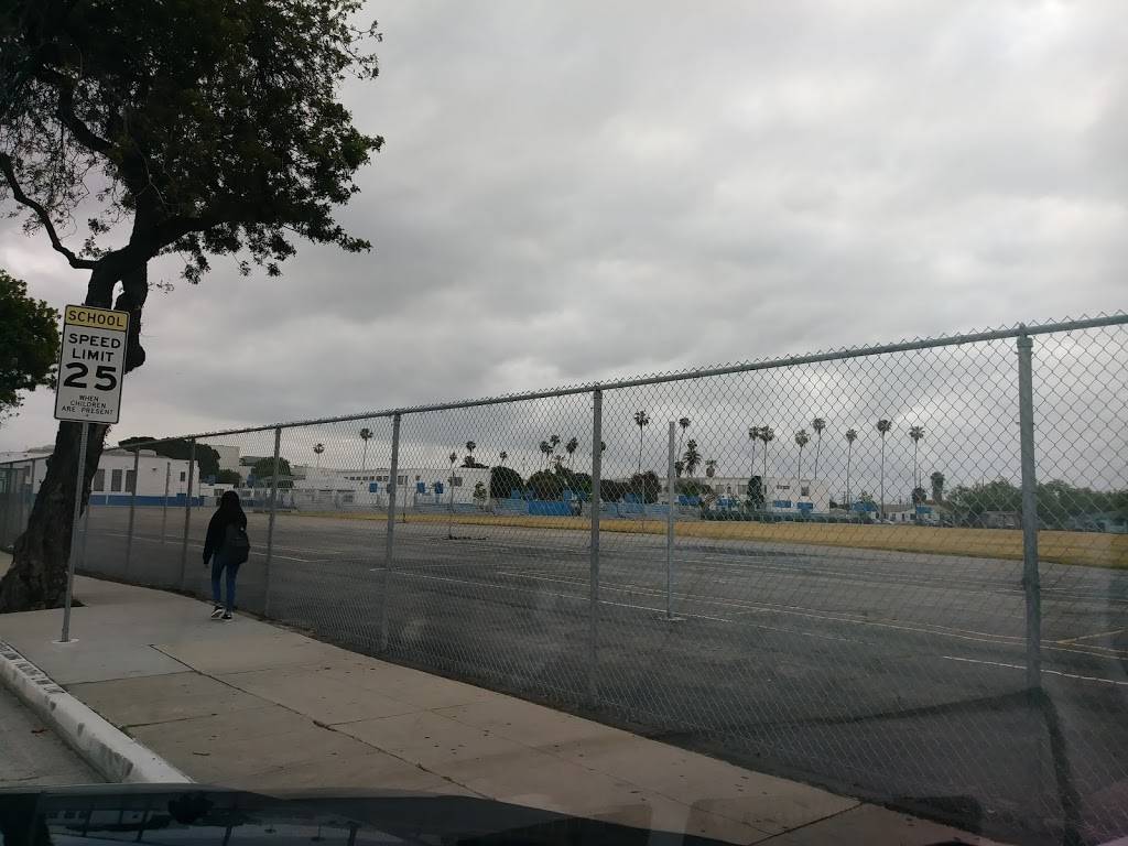 Peary Middle School | 1415 W Gardena Blvd, Gardena, CA 90247, USA | Phone: (310) 225-4200