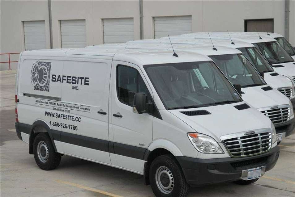 Safesite | 19385 I-35, Schertz, TX 78154, USA | Phone: (830) 624-8010