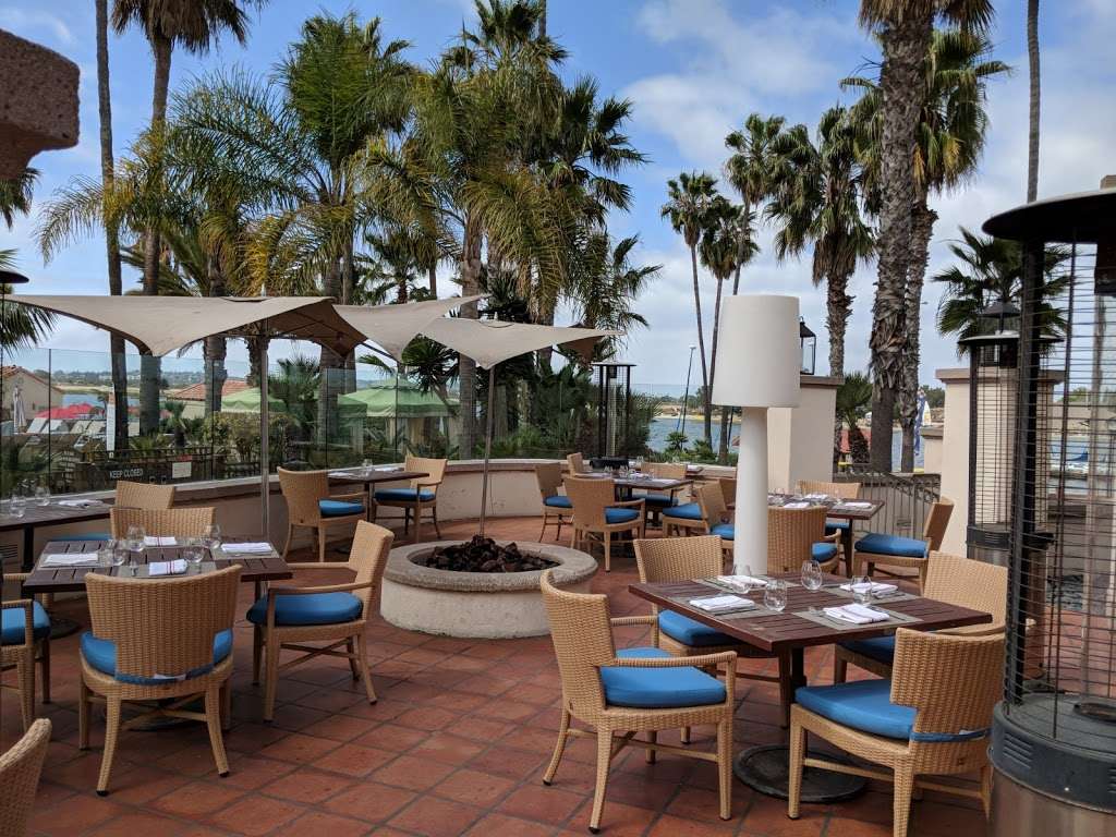 Acqua California Bistro | 1775 East Mission Bay Drive, San Diego, CA 92109, USA | Phone: (619) 275-7922