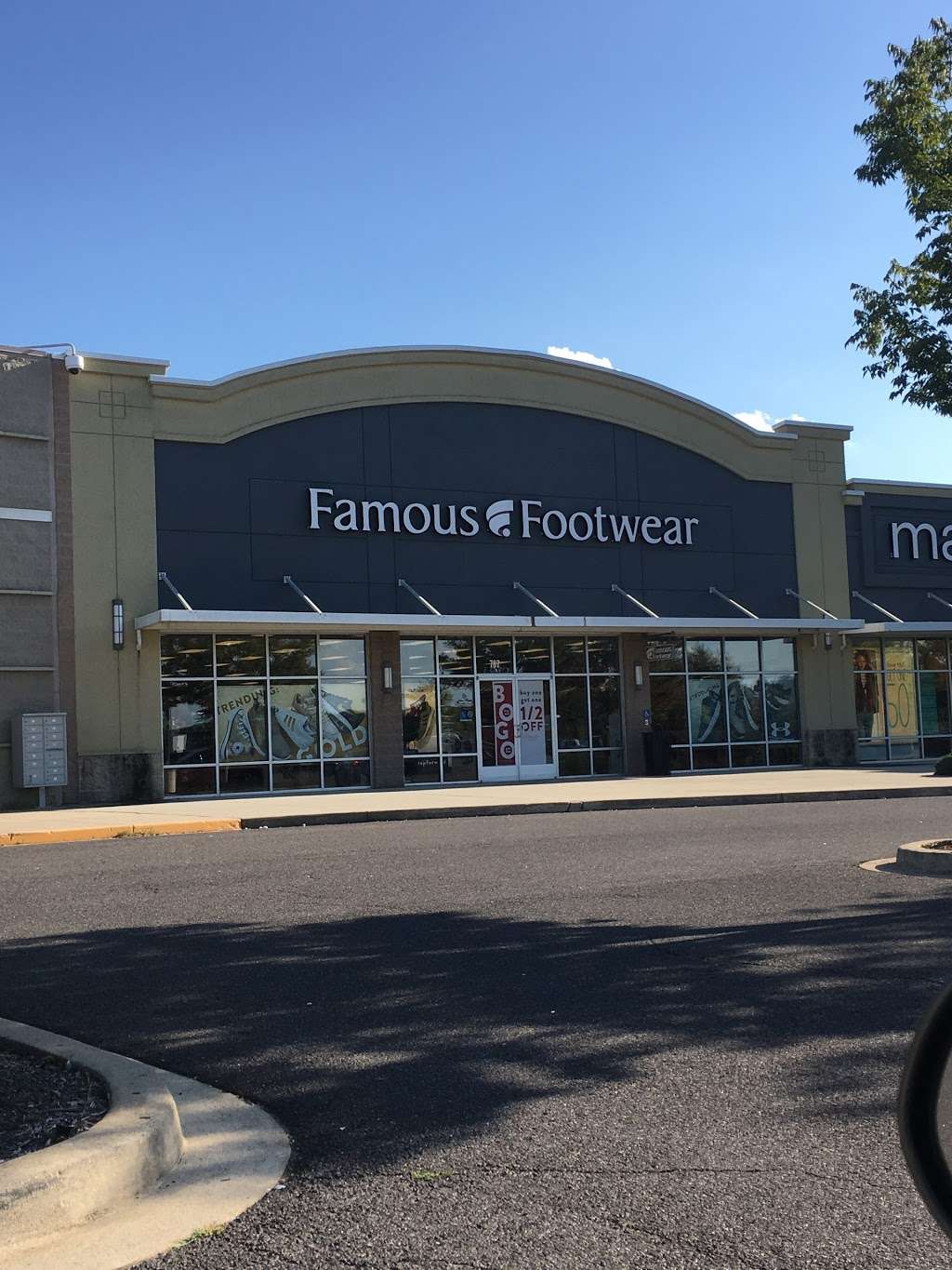 Famous Footwear | CULPEPER MARKETPLACE, 787 Nalles Mill Rd, Culpeper, VA 22701, USA | Phone: (540) 321-6171