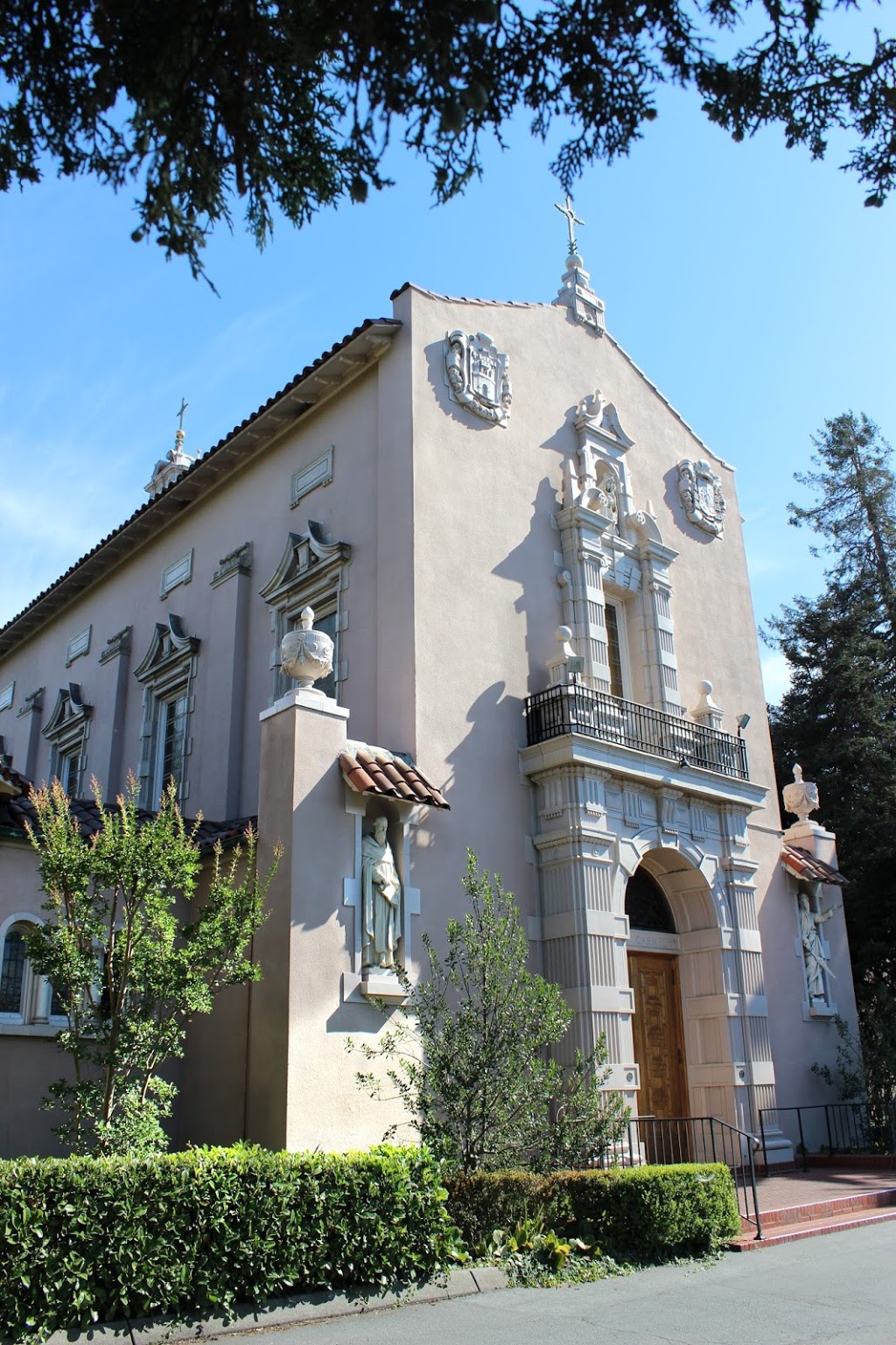 Carmelite Monastery | 1000 Lincoln St, Santa Clara, CA 95050, USA | Phone: (408) 296-8412