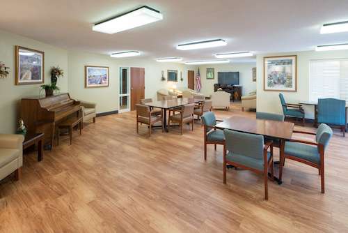 Mid-Valley Manor Personal Care Center | 85 Sturges Rd, Peckville, PA 18452, USA | Phone: (570) 383-9855