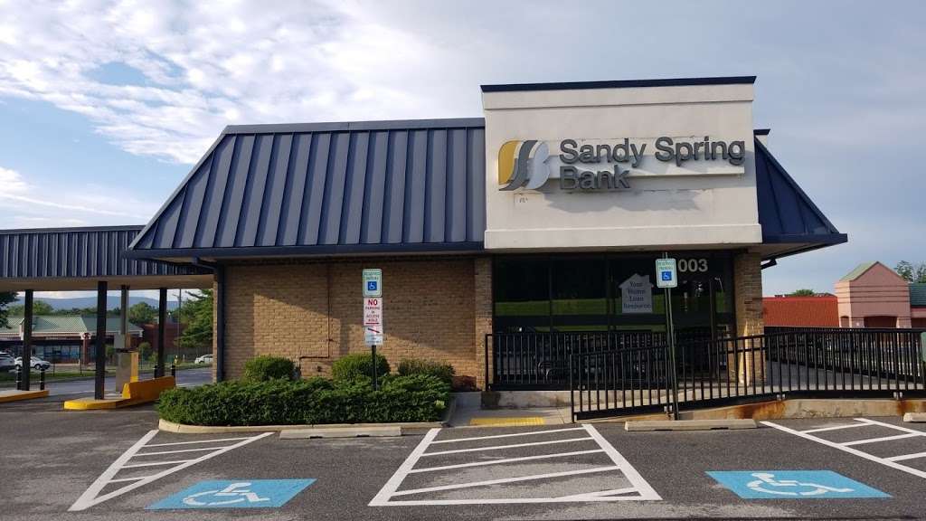 Sandy Spring Bank 40 West Community Office | 1003 W Patrick St #14, Frederick, MD 21703, USA | Phone: (800) 399-5919