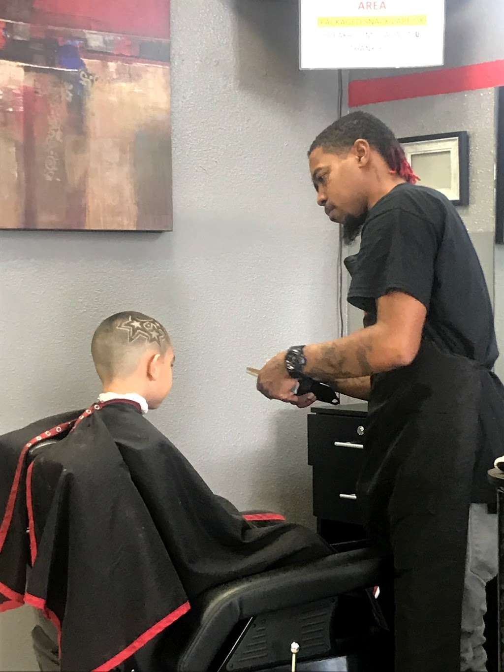 Haircuts by Dameion | 901 N Polk St Ste 335, DeSoto, TX 75115, USA | Phone: (214) 259-6895