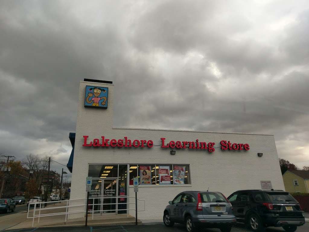 Lakeshore Learning Store | 449 Essex St, Hackensack, NJ 07601, USA | Phone: (201) 441-9214