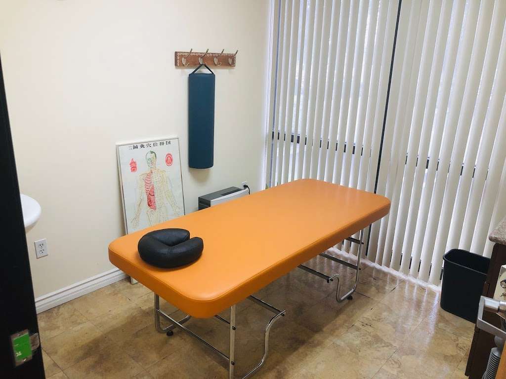 경희봄한의원(Balance Acupuncture) | 1401 S Brookhurst Rd #107, Fullerton, CA 92833, USA | Phone: (714) 603-9088