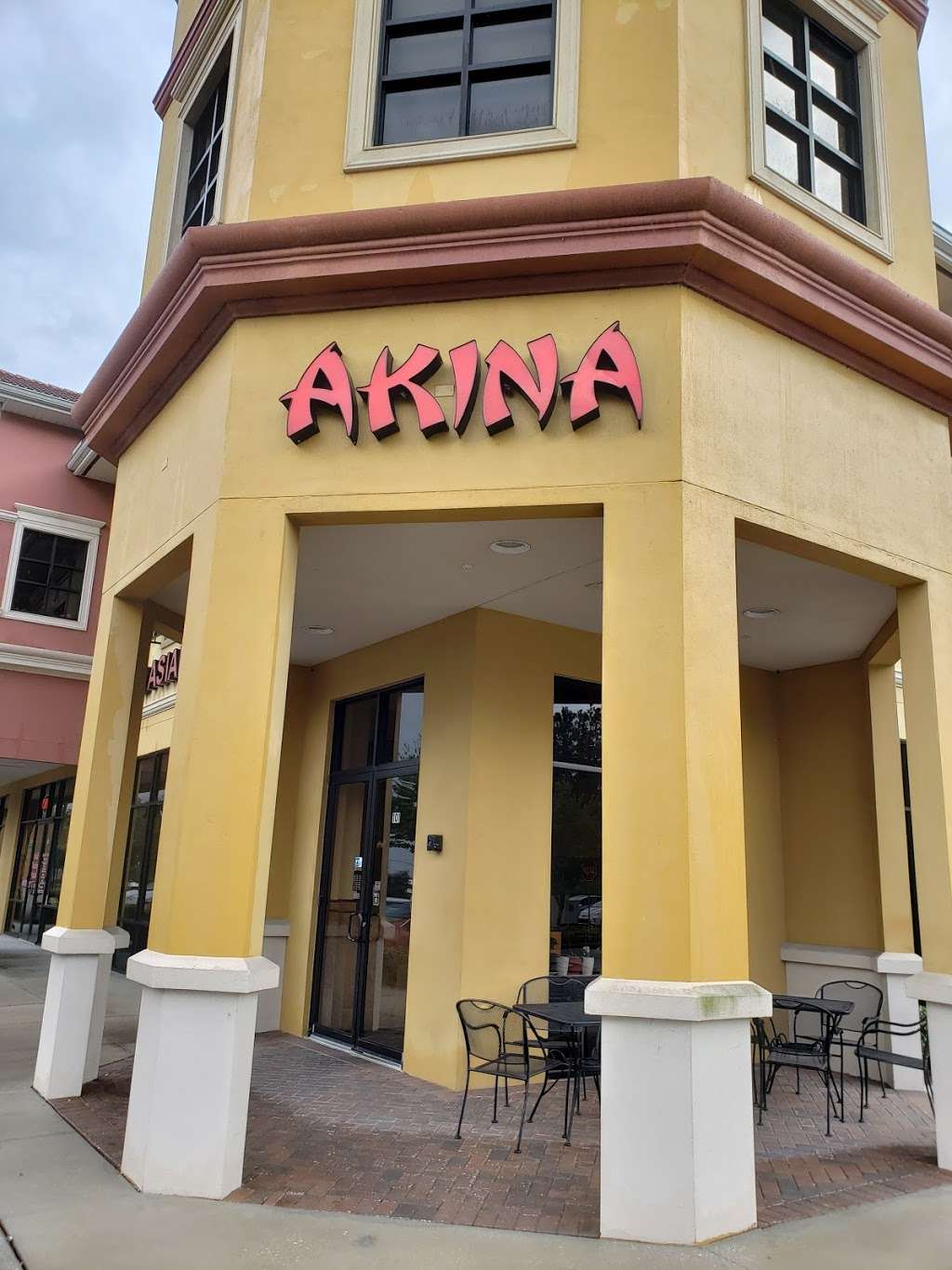 Akina Sushi & Asian Food Bistro | 4300 S Hwy 27 #101, Clermont, FL 34711, USA | Phone: (352) 243-8988