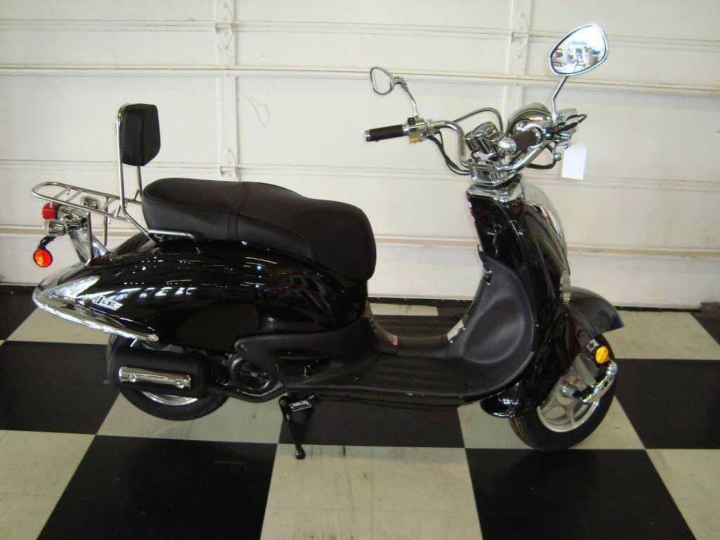 Scooterville | 1145 Fm 518 Road, Kemah, TX 77565, USA | Phone: (281) 538-0983