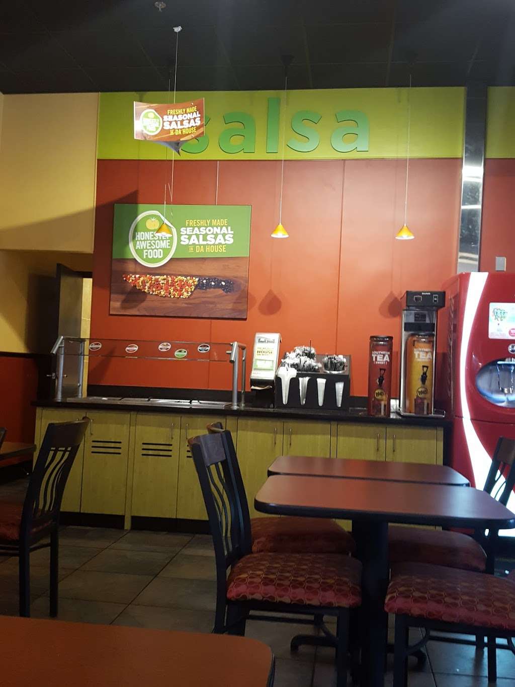 Moes Southwest Grill | The Hanover Mall, 1775 Washington St, Hanover, MA 02339, USA | Phone: (781) 829-9922