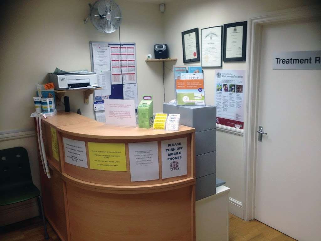 Healthplus Clinics Loughton | 113 High Rd, Loughton IG10 4JA, UK | Phone: 0800 043 7103