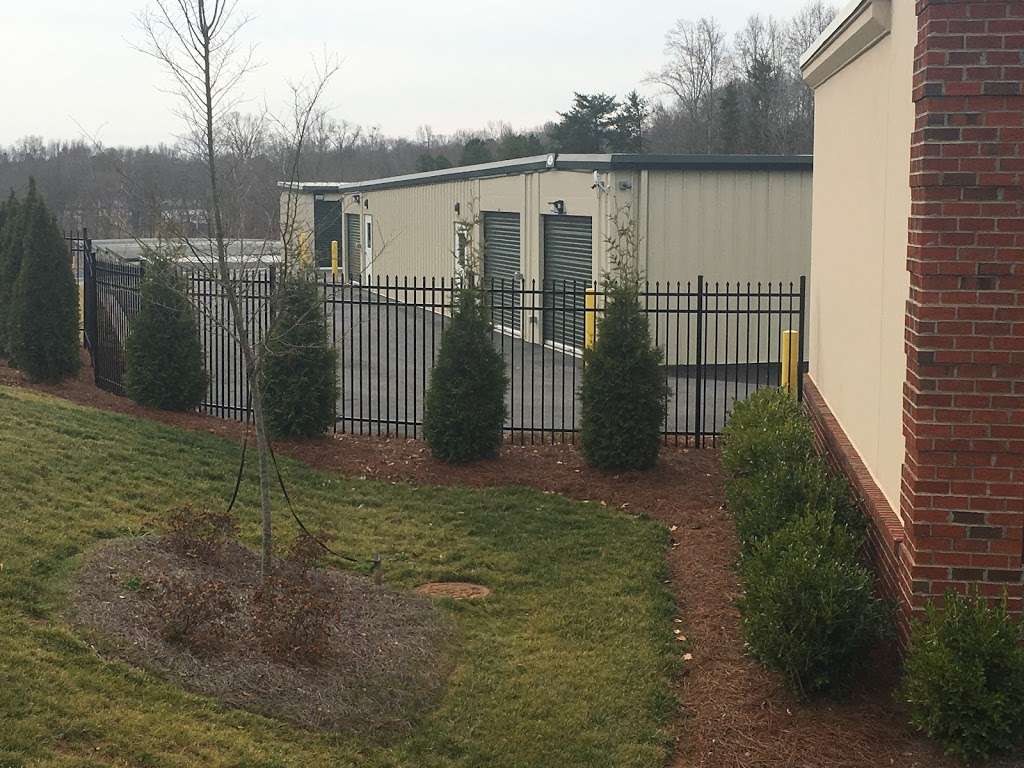 A Lock It Storage | 1399 E. Hwy 160 (Tom Hall Street), Fort Mill, SC 29715 | Phone: (803) 802-2272