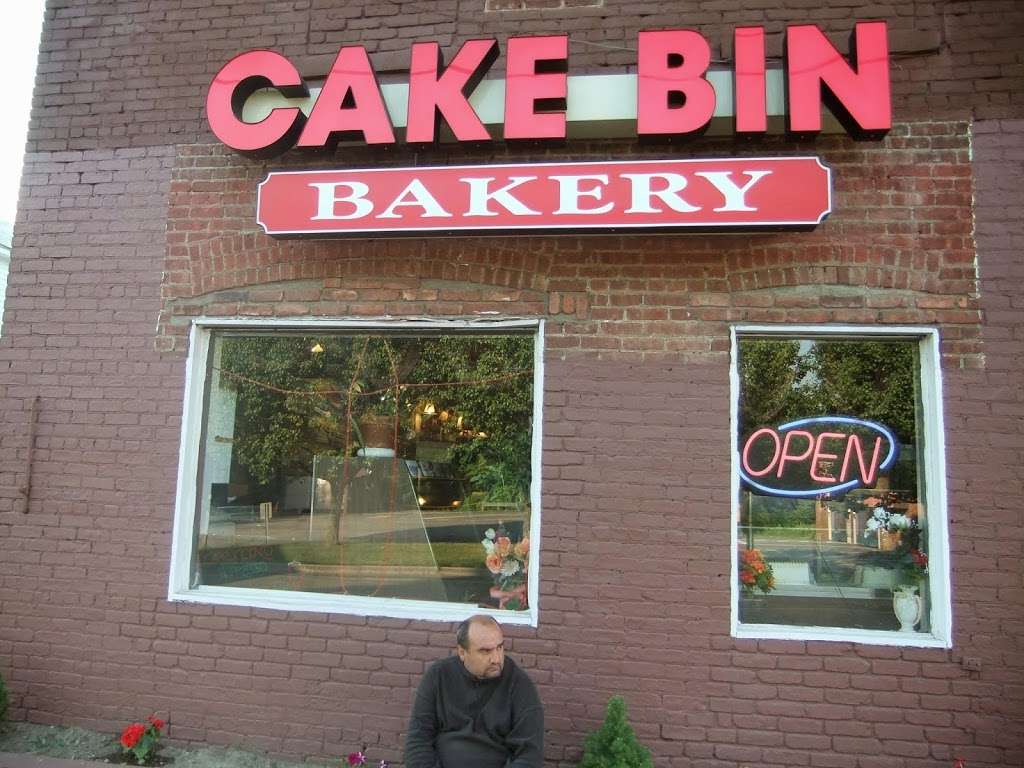 Cake Bin | 441 Fishkill Ave, Beacon, NY 12508, USA