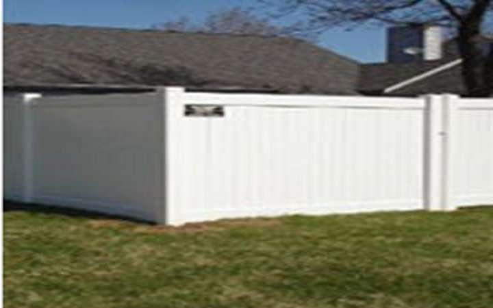 Northwest Indiana Fence Co | 1758 W Lincolnway, Valparaiso, IN 46385, USA | Phone: (219) 464-4207