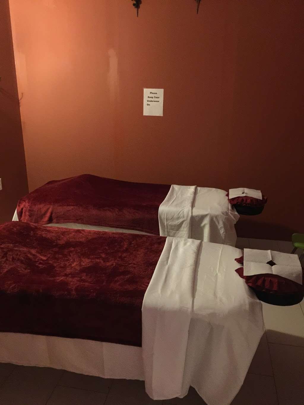 STAR FOOT MASSAGE | 17310 Farm to Market Rd 529 #106, Houston, TX 77095, USA | Phone: (832) 593-4585