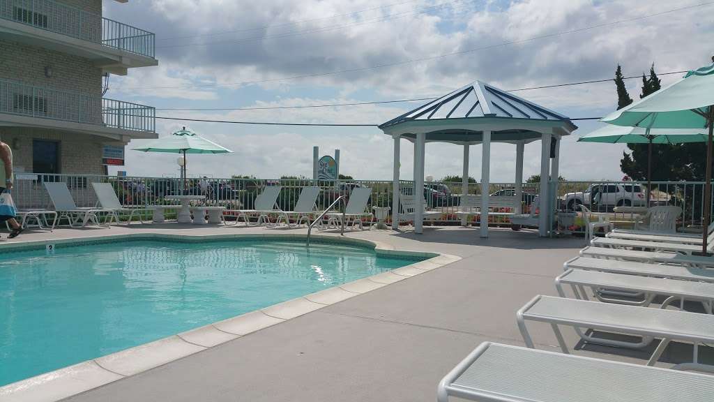 Sea Crest Inn | 101 Beach Ave, Cape May, NJ 08204, USA | Phone: (866) 733-1405