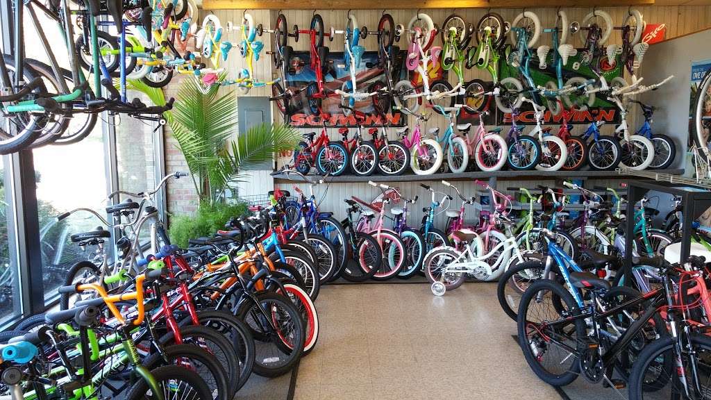 Shrewsbury Bicycles | 765 Broad St, Shrewsbury, NJ 07702, USA | Phone: (732) 741-2799