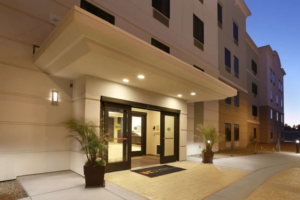 IHG Army Hotels Building 4690 | 4690 Cooper Ave Bldg. 4690, Fort Meade, MD 20755 | Phone: (410) 674-7700