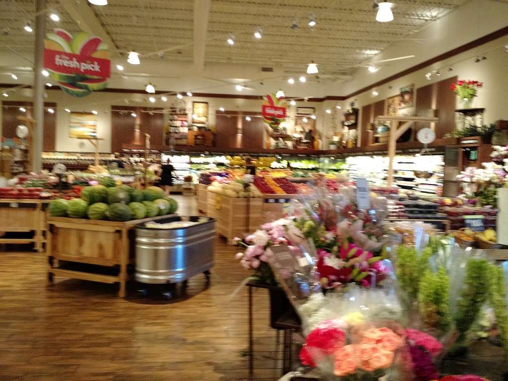 The Fresh Market | 3680 King St, Alexandria, VA 22302, USA | Phone: (703) 824-5205