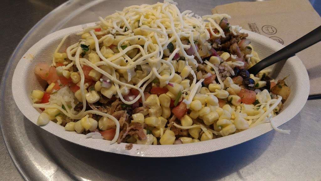 Chipotle Mexican Grill | 801 Baltimore Pike, Springfield, PA 19064, USA | Phone: (484) 471-3255