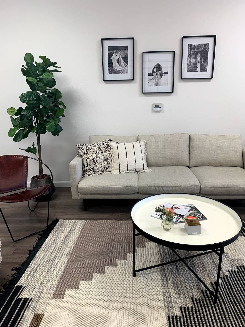 Ivory Bridal Boutique 1990 N Fowler Ave 114 Clovis Ca Usa