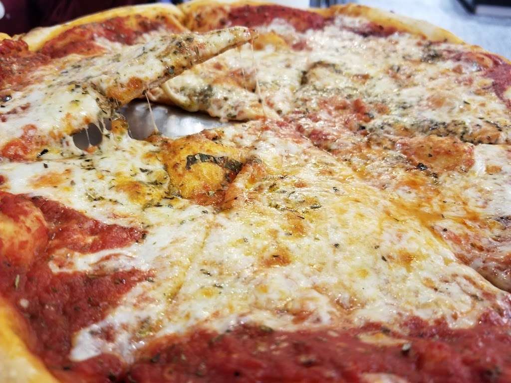 RCS NYC Pizza & Pasta-Valley Ranch | 21572 Market Place Drive Suite 100, New Caney, TX 77357 | Phone: (281) 354-4949