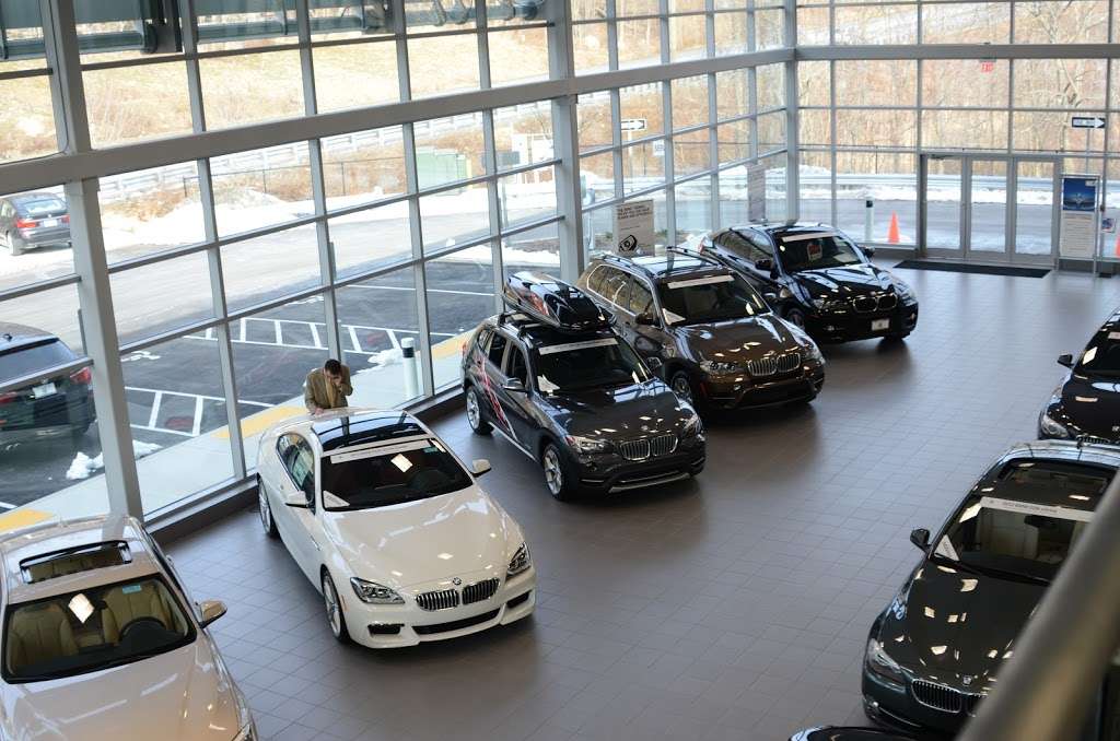 BMW of Ridgefield | 746 Danbury Rd, Ridgefield, CT 06877, USA | Phone: (203) 438-0471