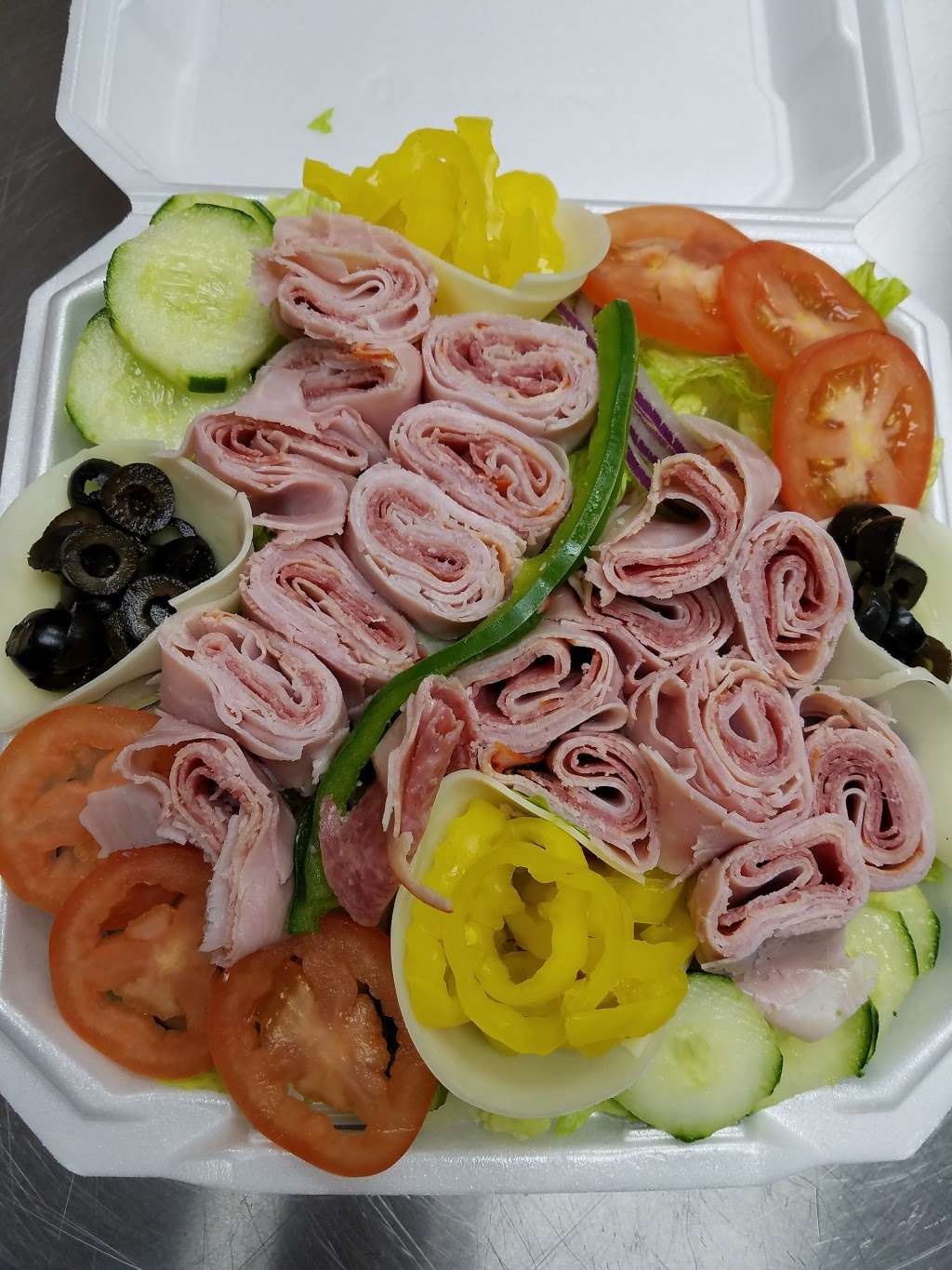 Delios Subs & Steaks | 3360 Airport Rd, Allentown, PA 18109, USA | Phone: (610) 841-7645