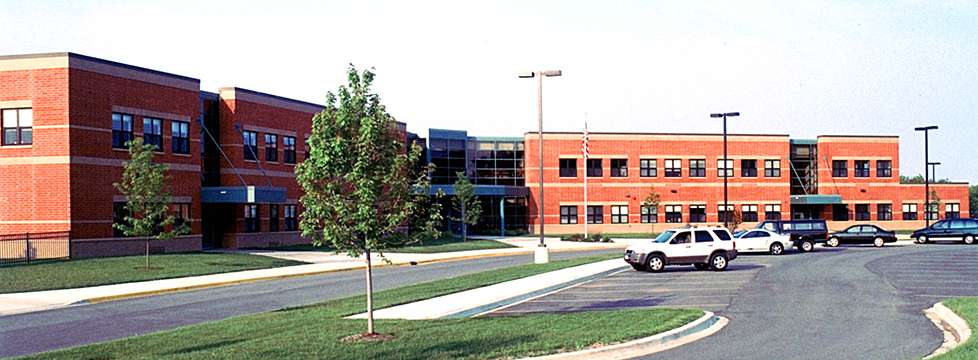 Otter Creek Elementary School | 2701 Hopps Rd, Elgin, IL 60124, USA | Phone: (847) 888-6995