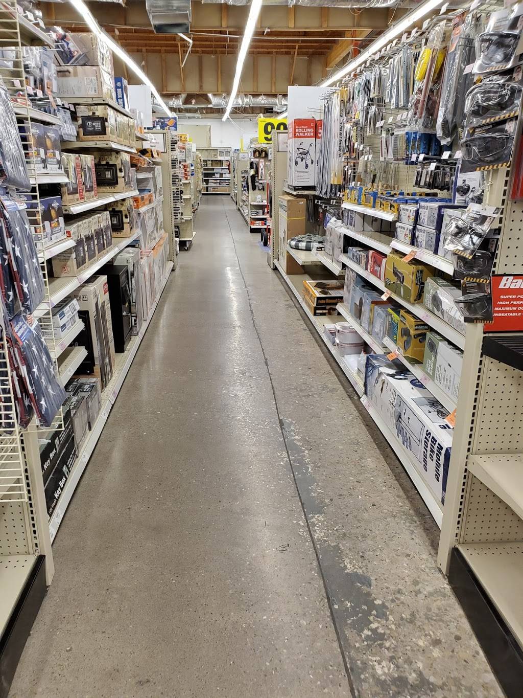 Harbor Freight Tools | 3333 N Yarbrough Dr, El Paso, TX 79925 | Phone: (915) 591-9084