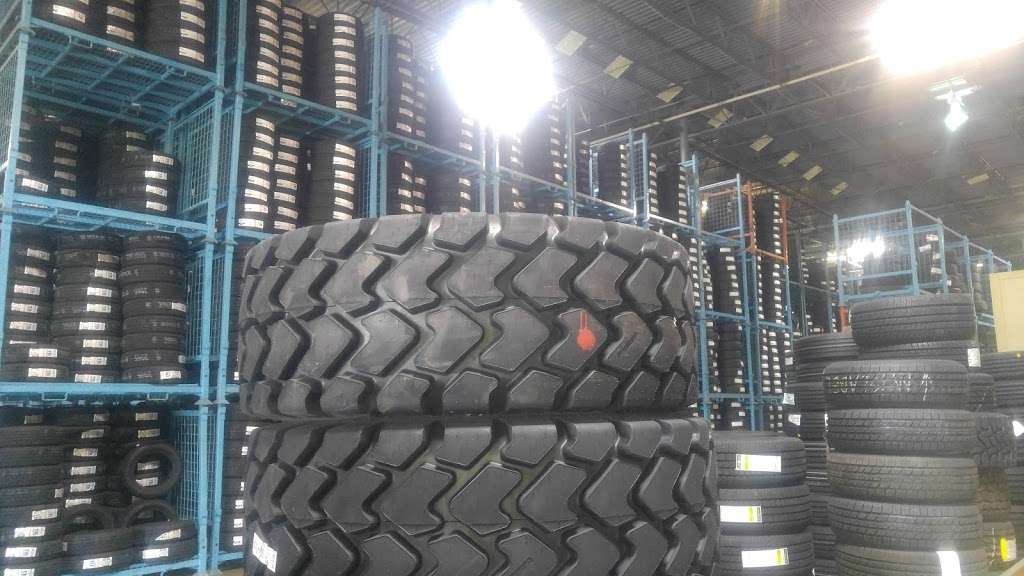 Treadmaxx Tire Distributors - Dallas | 1800 N Polk St, DeSoto, TX 75115, USA | Phone: (214) 905-8633