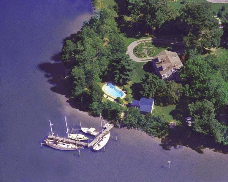 Bay Cottage Vacation Retreat | 24640 Yacht Club Rd, St Michaels, MD 21663, USA | Phone: (410) 745-9369