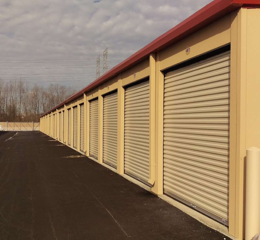 Captn Hooks Self Storage | 4242 IL-173, Zion, IL 60099, USA | Phone: (847) 746-4900