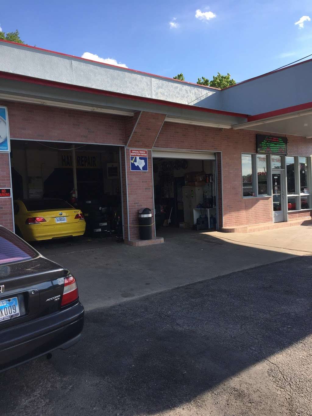 Abba Auto & Body Shop | 1414 W 6th St, Irving, TX 75060, USA | Phone: (972) 870-8881