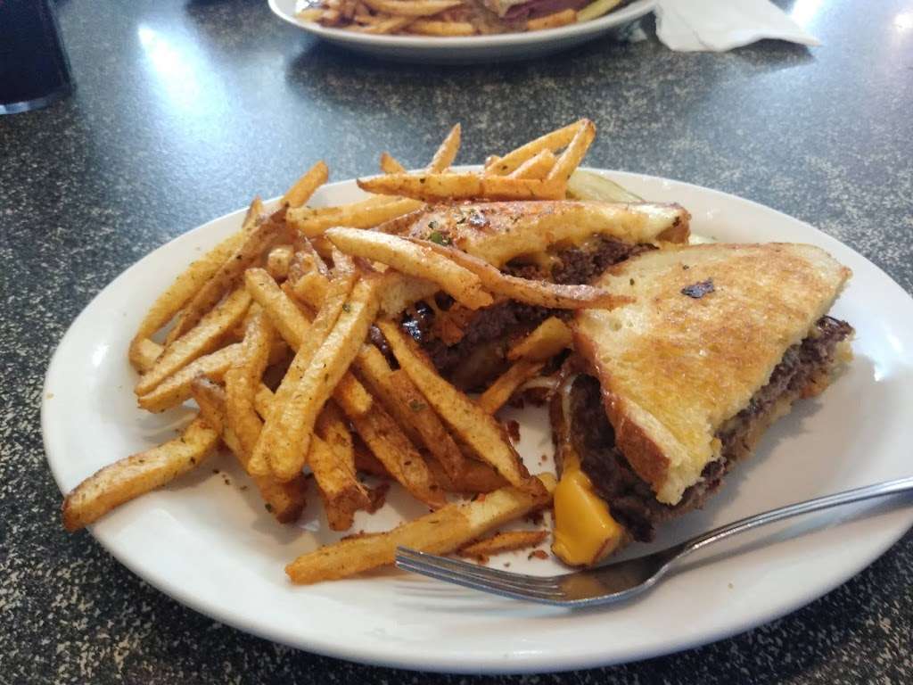Chubbys Diner | 266 Mt Hermon Rd # T, Scotts Valley, CA 95066, USA | Phone: (831) 438-5546