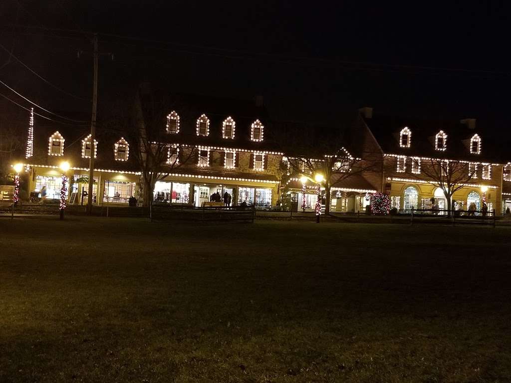 Golden Plough Inn at Peddlers Village | Rt 202 &, Street Rd, Lahaska, PA 18931, USA | Phone: (215) 794-4004