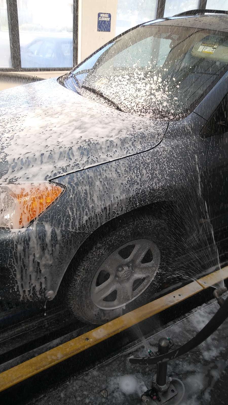 Splash & Dash Car Wash | 10266 Irongate Way, Manassas, VA 20109, USA | Phone: (703) 396-9274