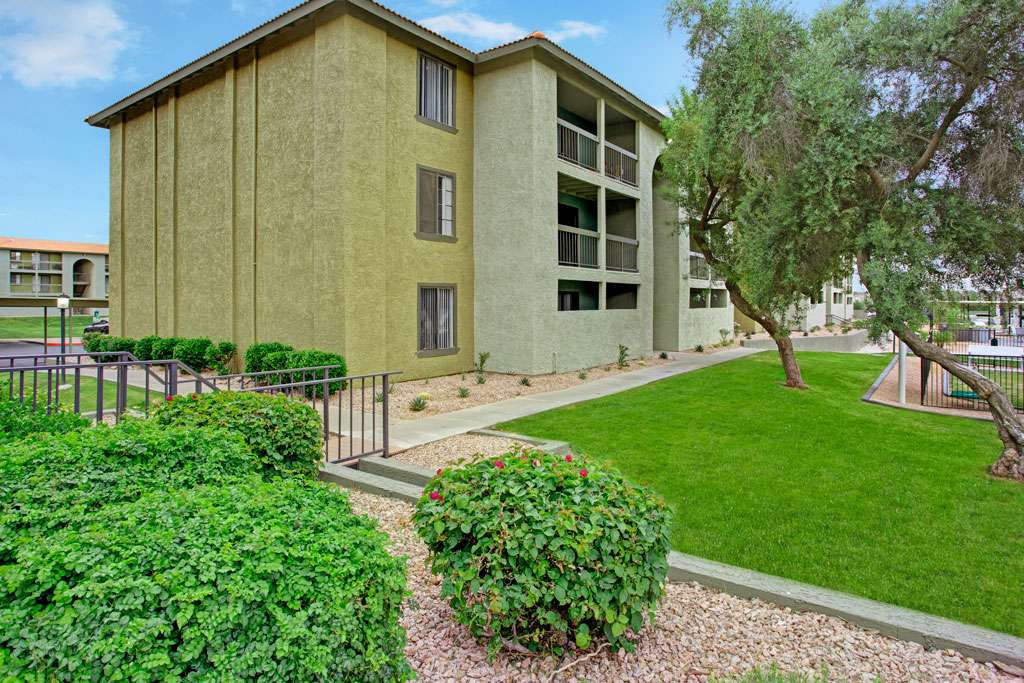 Canyon Creek Village Apartments | 17617 N 9th St, Phoenix, AZ 85022, USA | Phone: (602) 971-6262