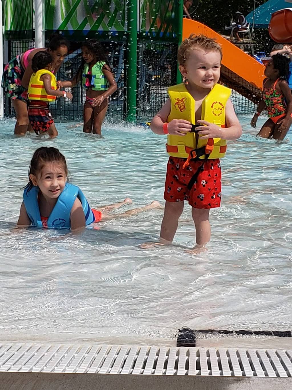 Winston Waterworks Water Park | 3584 Winston Lake Rd, Winston-Salem, NC 27105, USA | Phone: (336) 723-1615