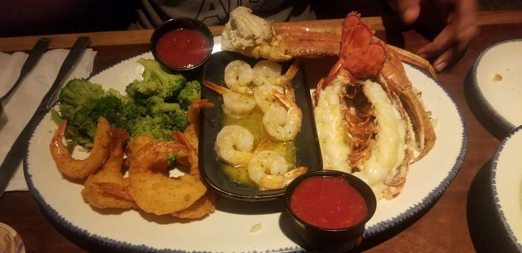 Red Lobster | 3830 Wedgewood Ln, The Villages, FL 32162 | Phone: (352) 751-1482