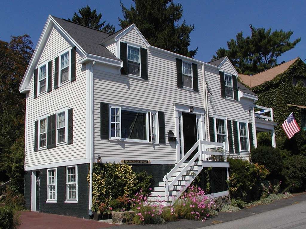 Harborside House | 23 Gregory St, Marblehead, MA 01945, USA | Phone: (781) 631-1032