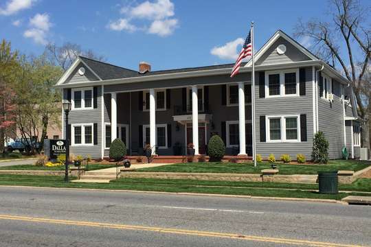 Carothers Funeral Home | 212 W Trade St, Dallas, NC 28034, USA | Phone: (704) 922-3191